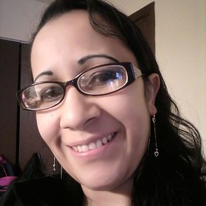 Meet your Posher, Dalila